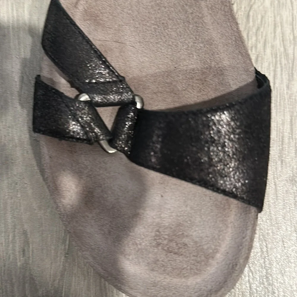 Mephisto Black Sandals Wedge Womens Size 41 Black US 10.5 Excellent Condition